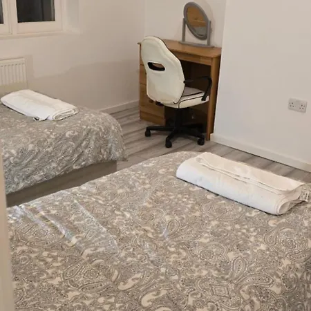 Pano Court 1 Bed Apartment Number 5 Sittingbourne Exterior foto